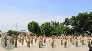 2018黃埔軍毅“我更強(qiáng)”夏令營C1、B2、A3結(jié)營家長